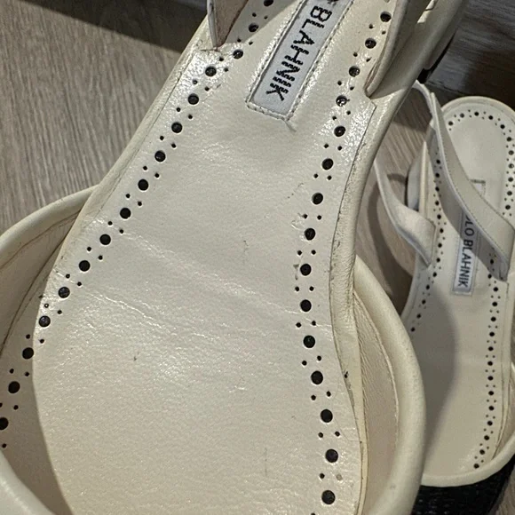 New Manolo Blahnik Raffro Woven Raffia Ballerina Pumps White/Black Size 38.5 - Picture 9 of 10